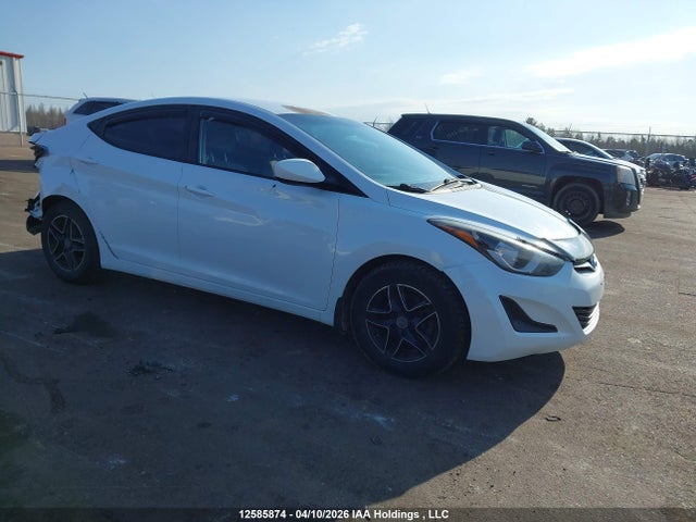 HYUNDAI ELANTRA - 1