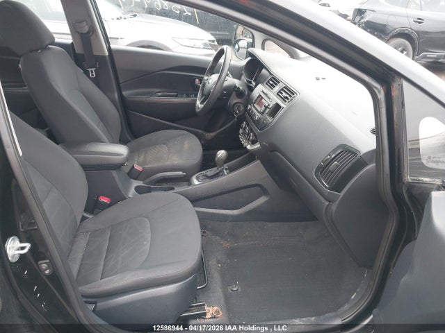 KIA RIO - 5