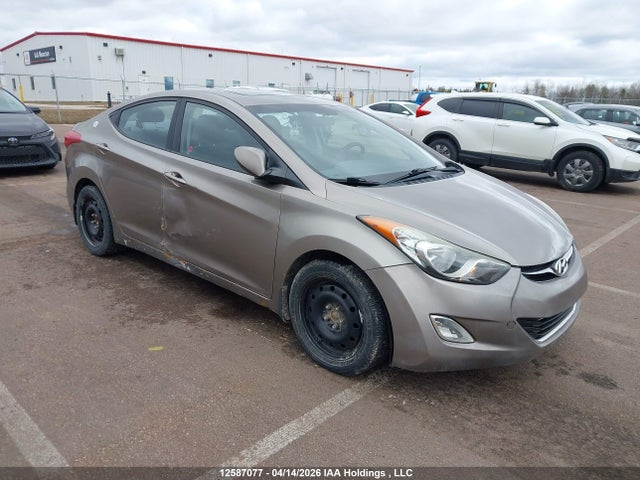 HYUNDAI ELANTRA GLS - 1