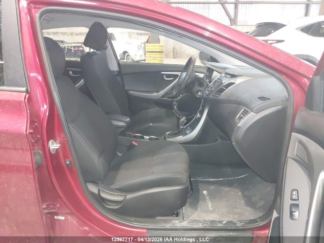 HYUNDAI ELANTRA SE/SPORT/LIMITED - 5