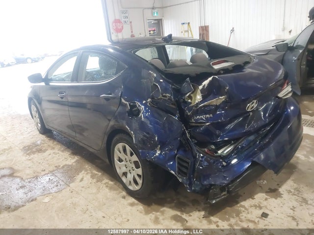 HYUNDAI ELANTRA SE/SPORT/LIMITED - 3