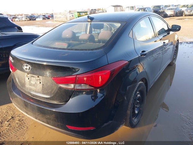 HYUNDAI ELANTRA SE/SPORT/LIMITED - 4