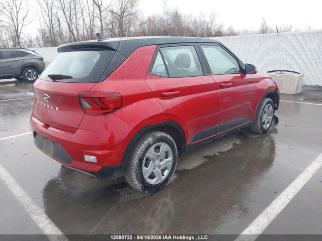 HYUNDAI VENUE ESSENTIAL AUTO IVT WITH TWO-TONE BODY COLOUR - 4