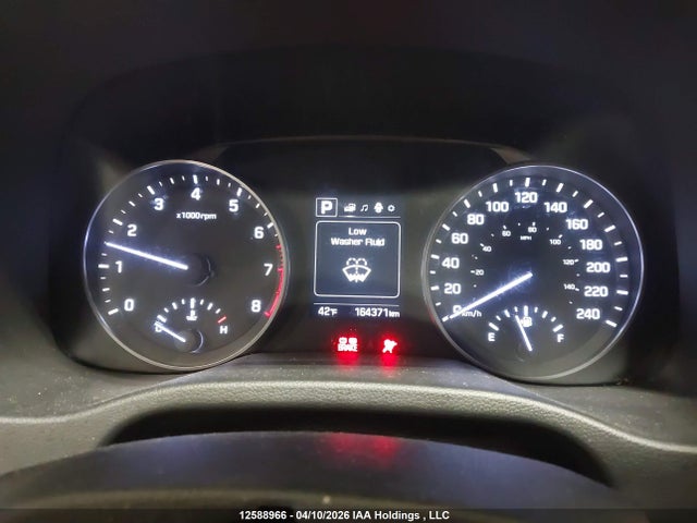 HYUNDAI ELANTRA GL - 7