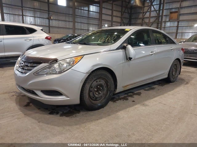 HYUNDAI SONATA GLS - 2