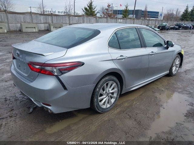 TOYOTA CAMRY - 4