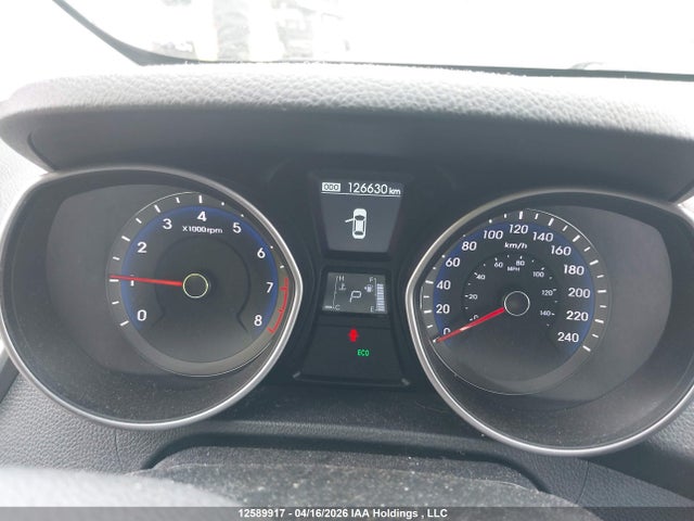 HYUNDAI ELANTRA GT GLS - 7