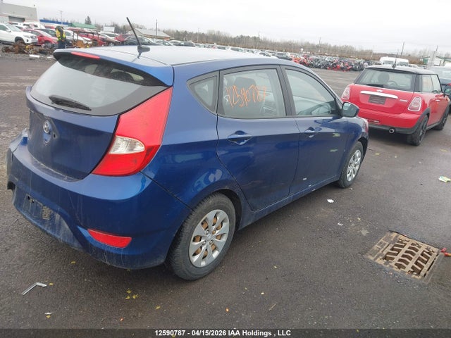 HYUNDAI ACCENT SE - 4