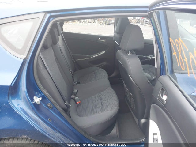 HYUNDAI ACCENT SE - 8