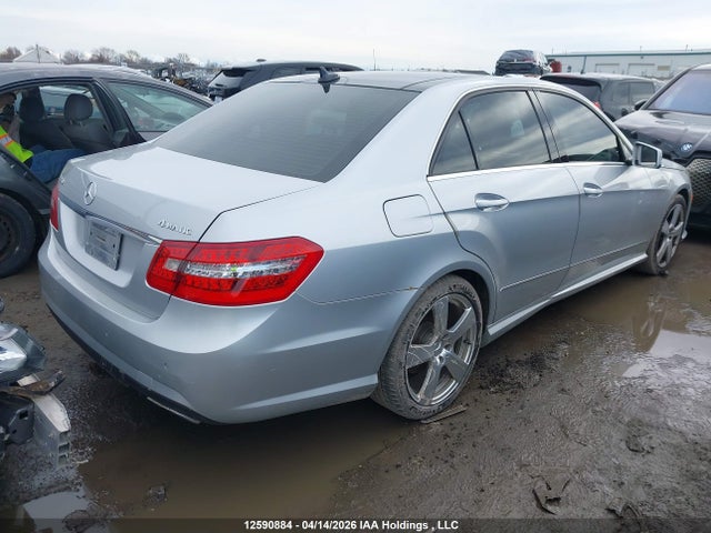 MERCEDES-BENZ E-CLASS - 4