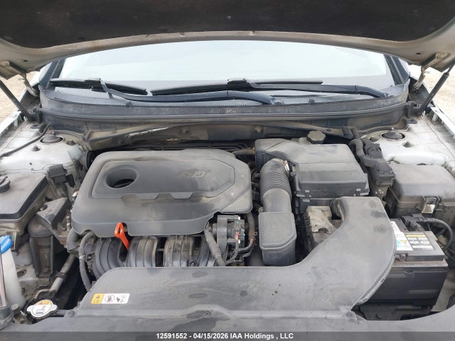 HYUNDAI SONATA SE - 10