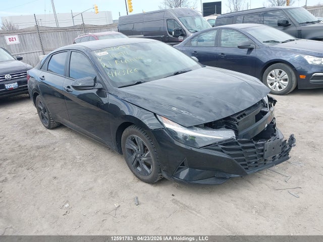 HYUNDAI ELANTRA PREFERRED IVT - 1