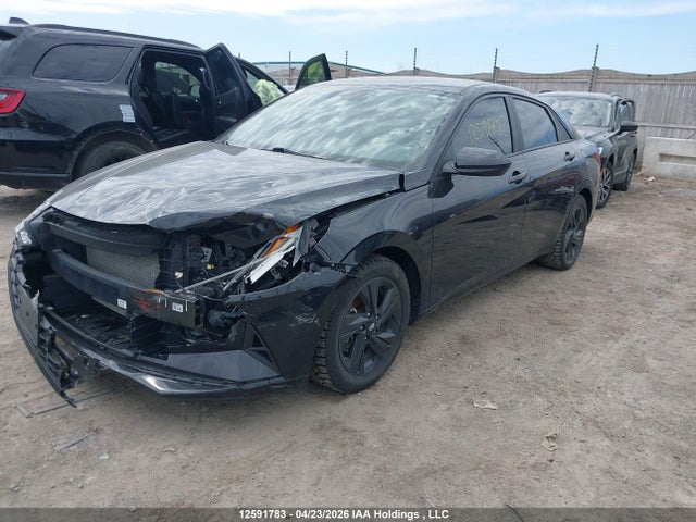 HYUNDAI ELANTRA PREFERRED IVT - 2