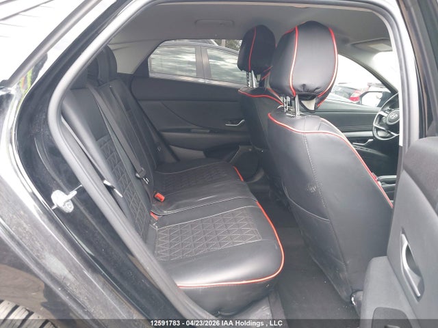 HYUNDAI ELANTRA PREFERRED IVT - 8