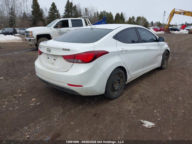 HYUNDAI ELANTRA GL - 4