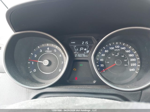 HYUNDAI ELANTRA GL - 7