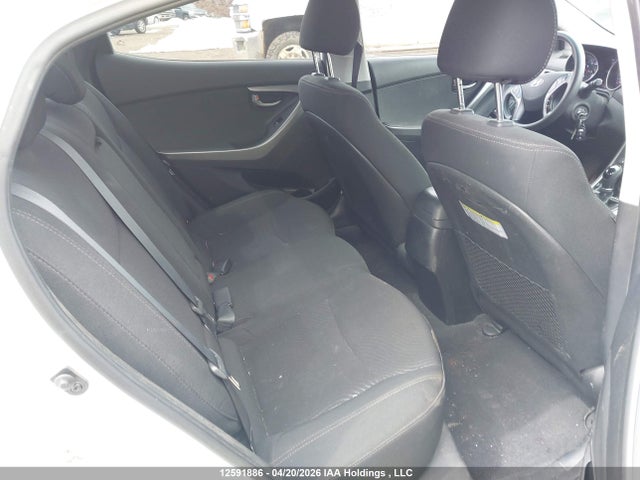 HYUNDAI ELANTRA GL - 8