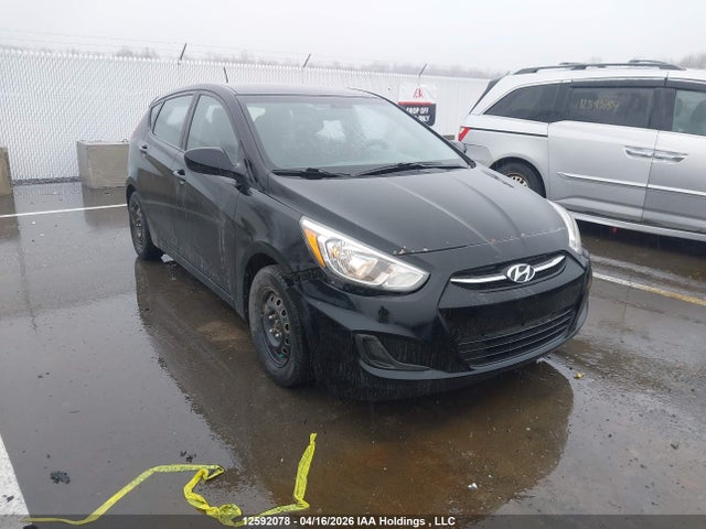 HYUNDAI ACCENT - 1