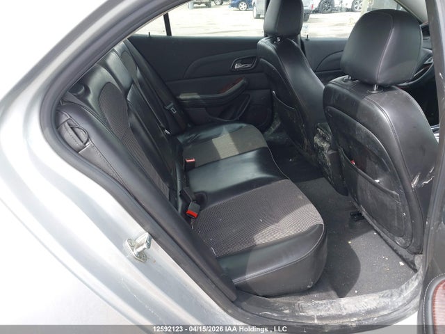 CHEVROLET MALIBU 2LT - 8