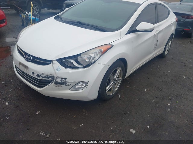 HYUNDAI ELANTRA LIMITED - 6