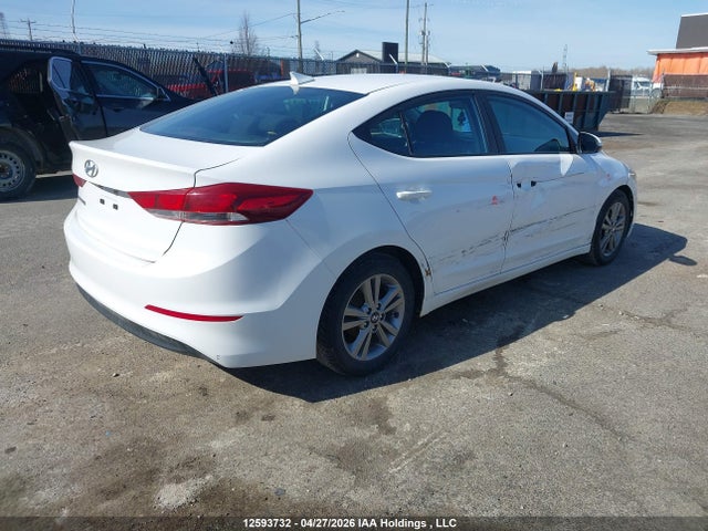 HYUNDAI ELANTRA - 4