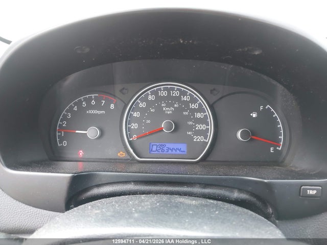 HYUNDAI ELANTRA L - 7