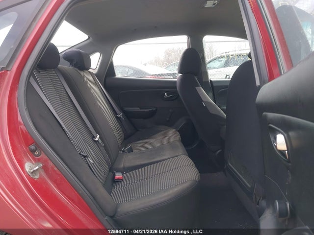 HYUNDAI ELANTRA L - 8