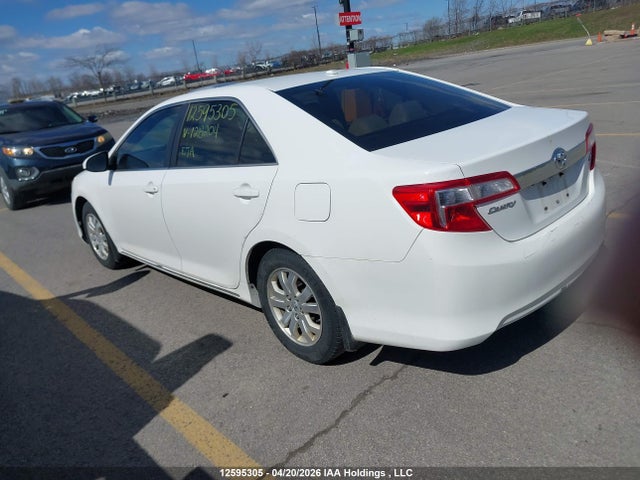 TOYOTA CAMRY - 3