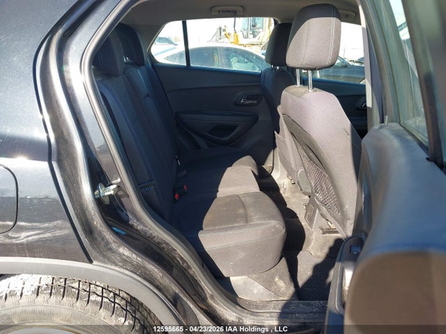CHEVROLET TRAX - 8