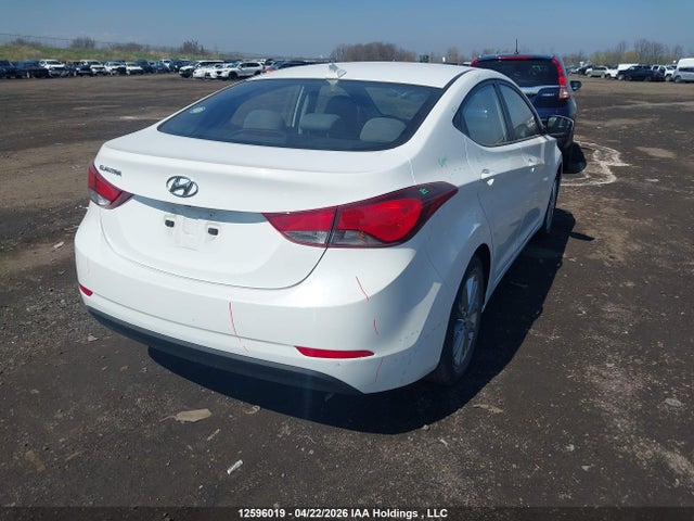 HYUNDAI ELANTRA - 4