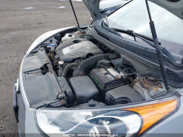 HYUNDAI VELOSTER TURBO - 10