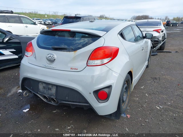 HYUNDAI VELOSTER TURBO - 4