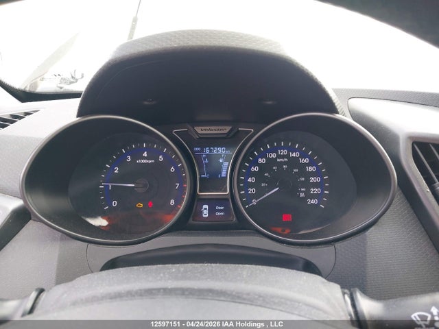 HYUNDAI VELOSTER TURBO - 7