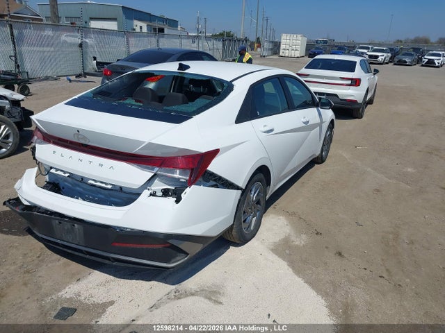 HYUNDAI ELANTRA SEL SPORT - 4