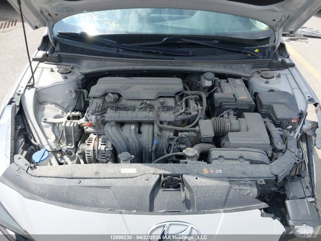 HYUNDAI ELANTRA SEL - 10