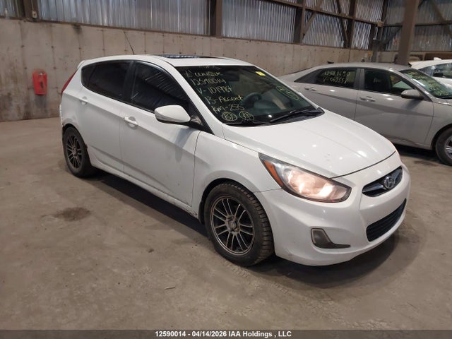 HYUNDAI ACCENT GLS - 1