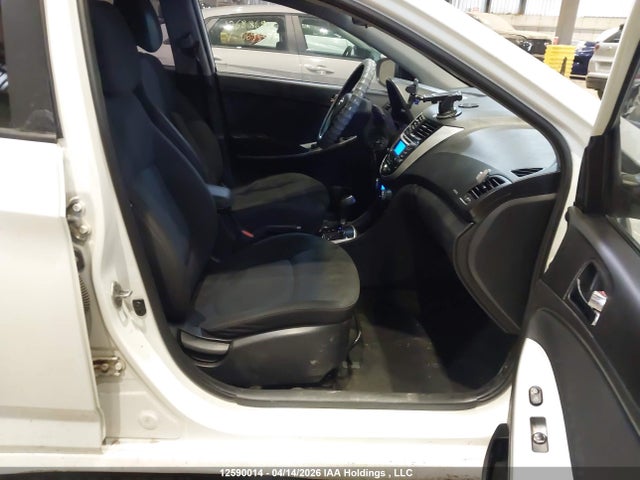 HYUNDAI ACCENT GLS - 5