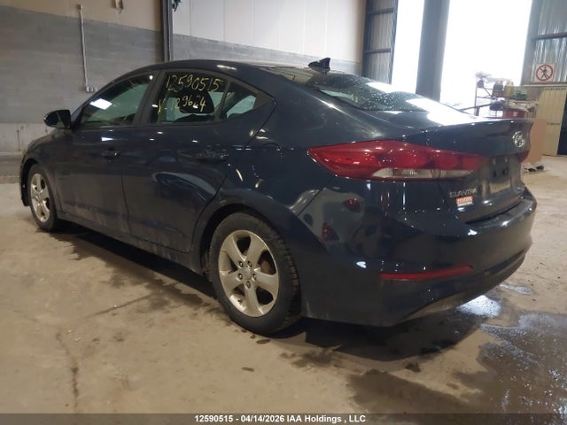 HYUNDAI ELANTRA - 3