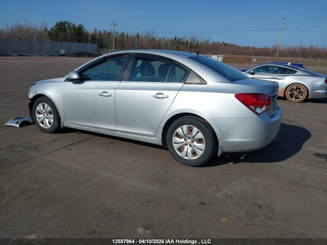 CHEVROLET CRUZE - 3