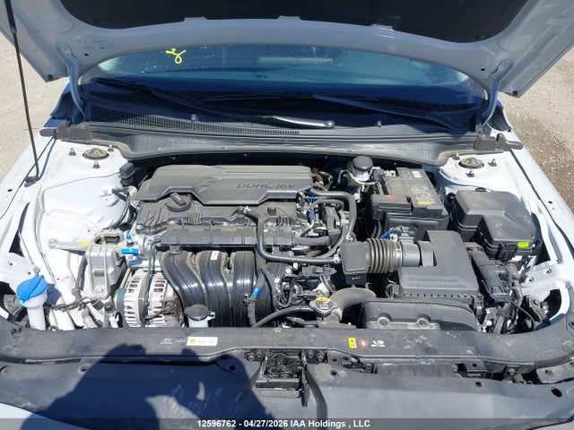 HYUNDAI ELANTRA - 10