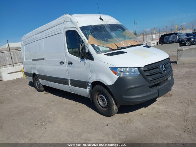 2025 MERCEDES-BENZ SPRINTER 2500