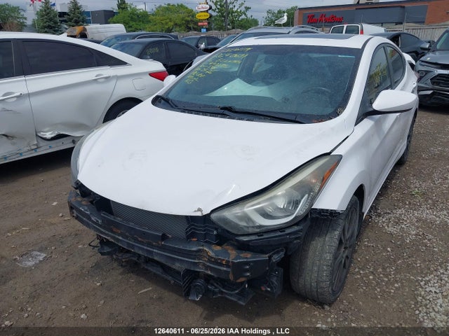 صورة 2 لـ 2016 Hyundai ELANTRA GLS