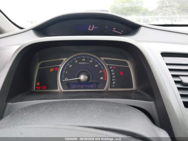 2010 Honda CIVIC — фото 7