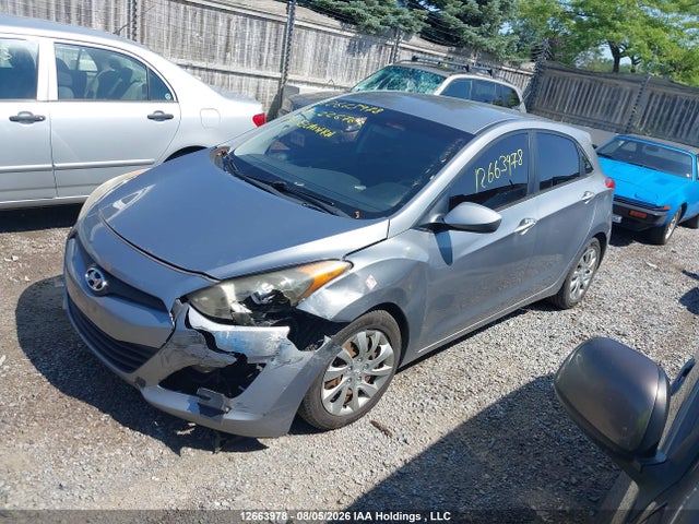 2014 Hyundai ELANTRA GT — фото 2