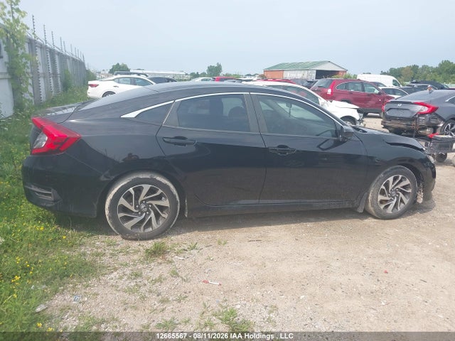 2018 Honda CIVIC — фото 13