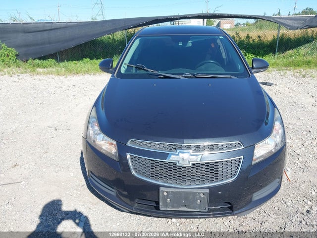 2014 Chevrolet CRUZE 照片 12
