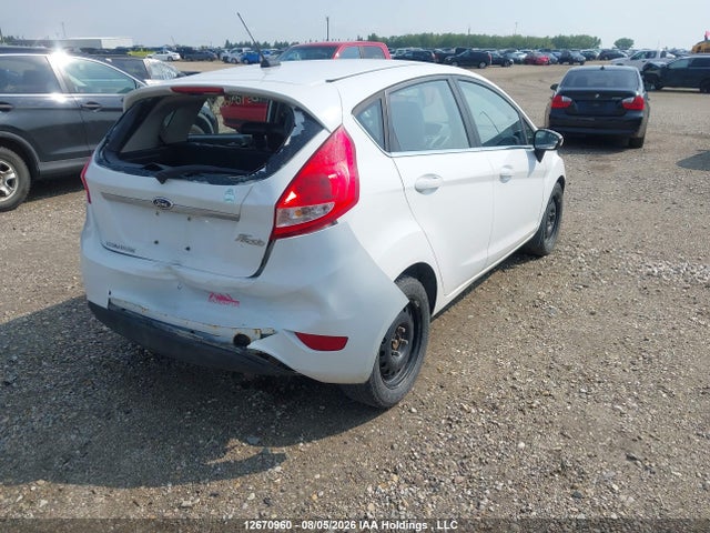 2013 FORD FIESTA TITANIUM — фото 4