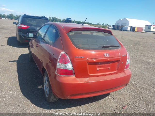 2009 Hyundai ACCENT SE 照片 3