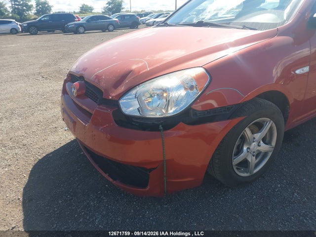 2009 Hyundai ACCENT SE 照片 6