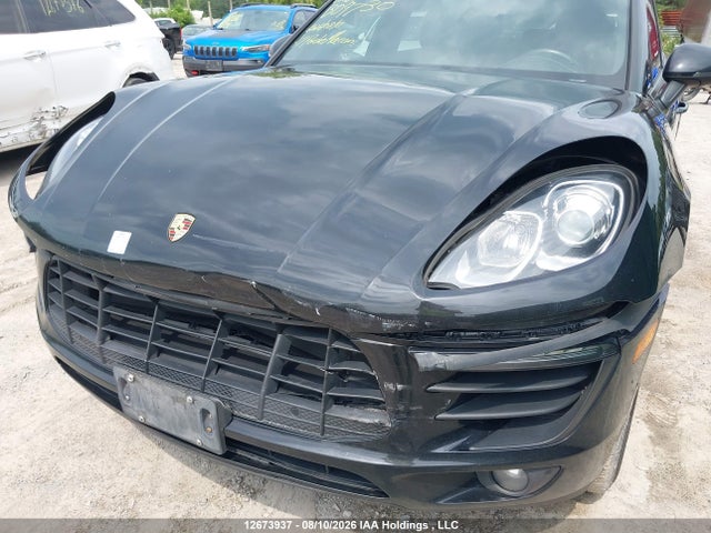 صورة 10 لـ 2017 Porsche MACAN